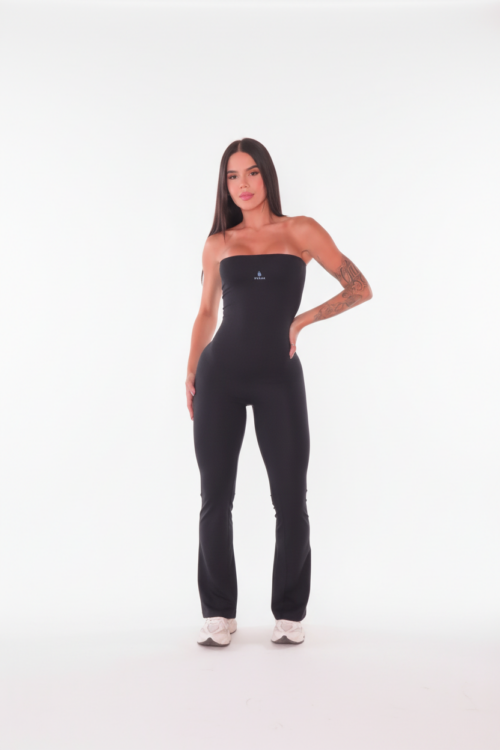 Macacão Flare Sem Alças